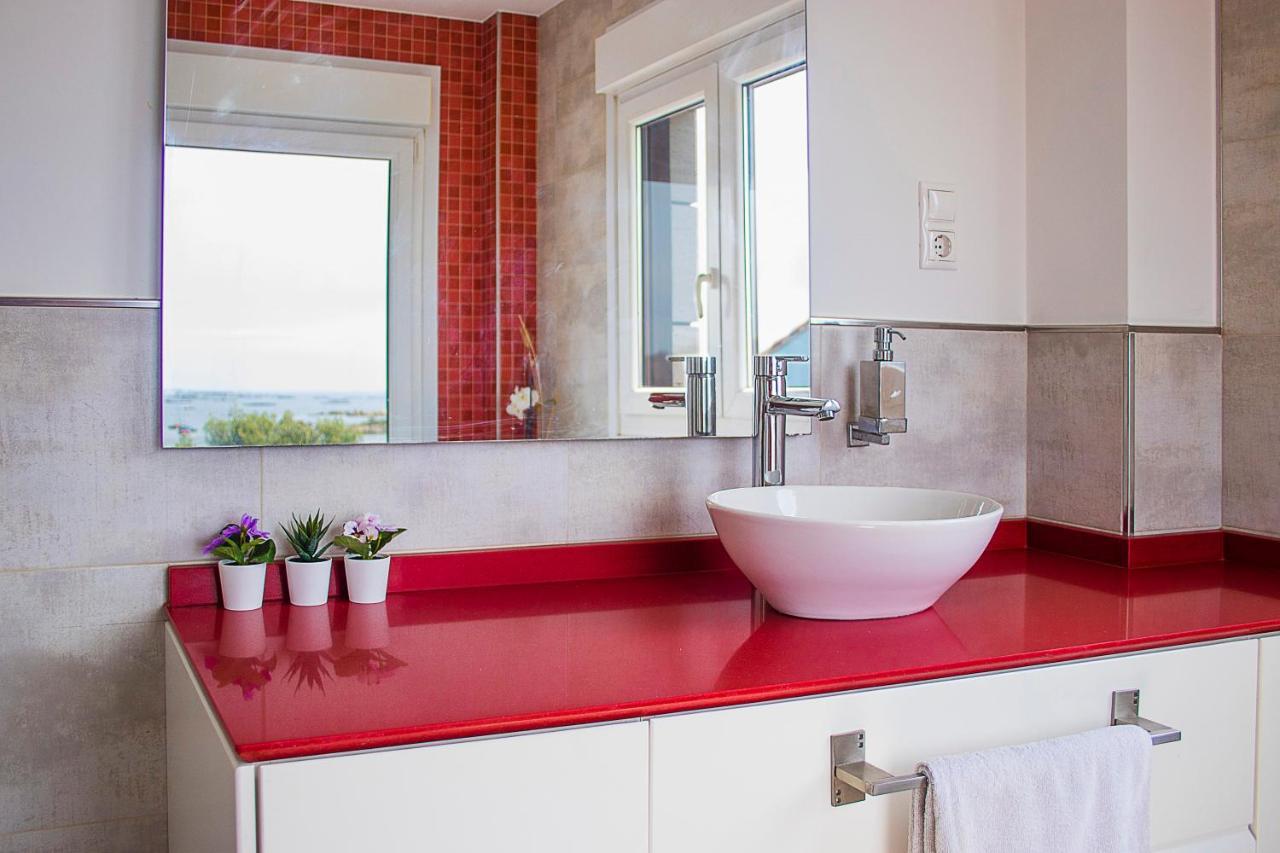 Casa Feitina: Vistas Al Mar, Moderna Y Funcional Villa Isla de Arosa Exteriör bild